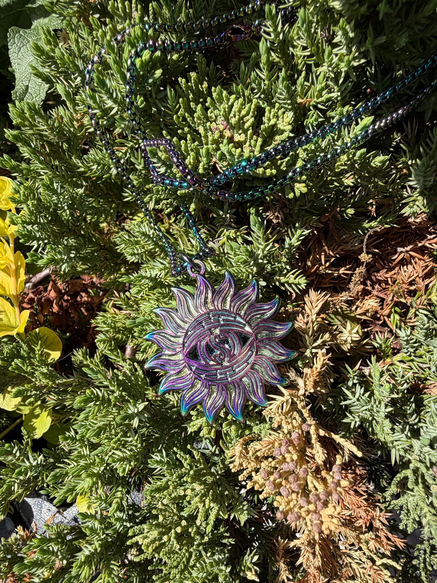 RAINBOW PENDANT