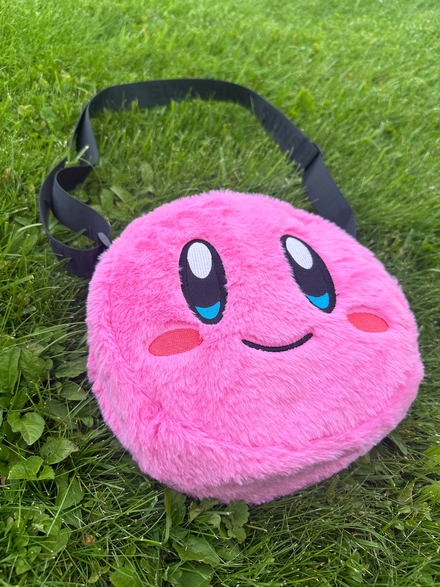 HUNGRY FURRY SLING BAG
