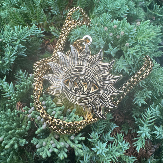 SHINY GOLD PENDANT