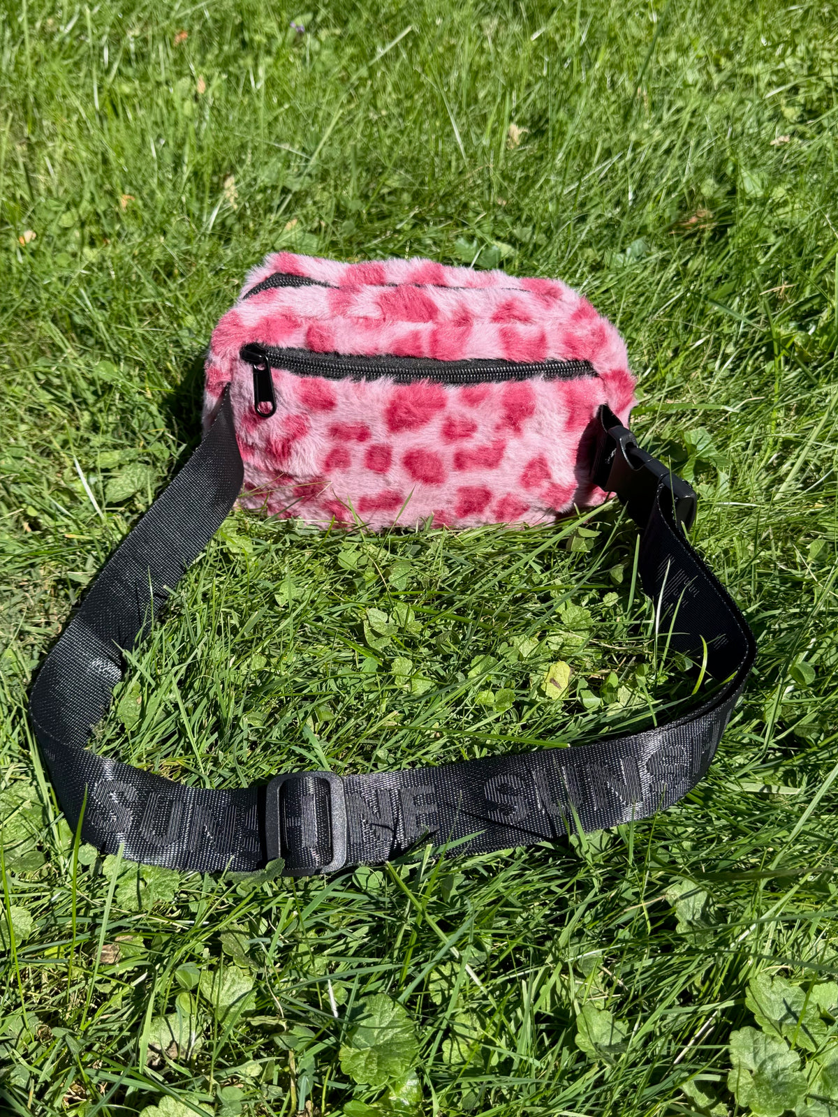 SUNSHINE PINK FURRY FANNY PACK
