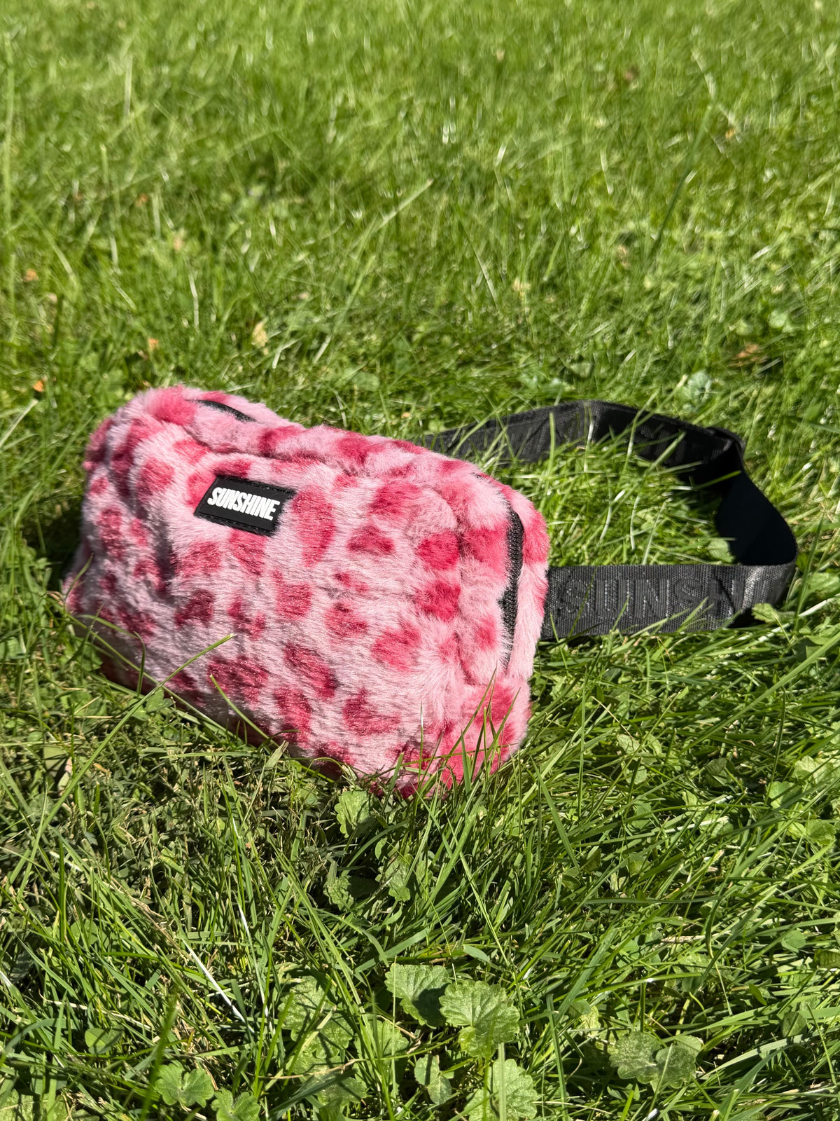 SUNSHINE PINK FURRY FANNY PACK